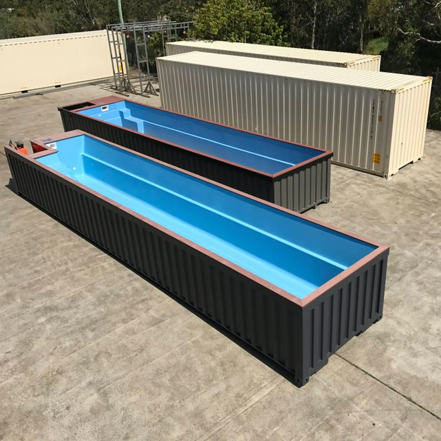 Spa Wellness Design - コンパクトな20フィートプレハブコンテナスパプール、ハイドロセラピージェットとムード照明付き、都会のバルコニーに最適な省スペース設計のウェルネスリトリート